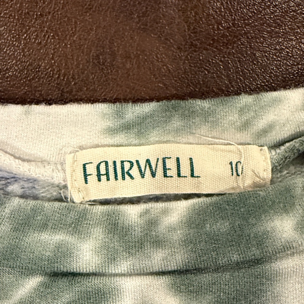 Fairwell size 10. Kids Tie-Dye Sweat Set - Blue and Green - Picture 2 of 4